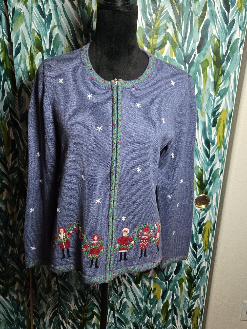 Vintage Appleseed's Embroidered Christmas Caroler Zip Cardigan Sweater